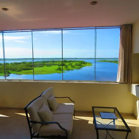 Boulevard 251 Riverside Apartments Iquitos Exterior photo