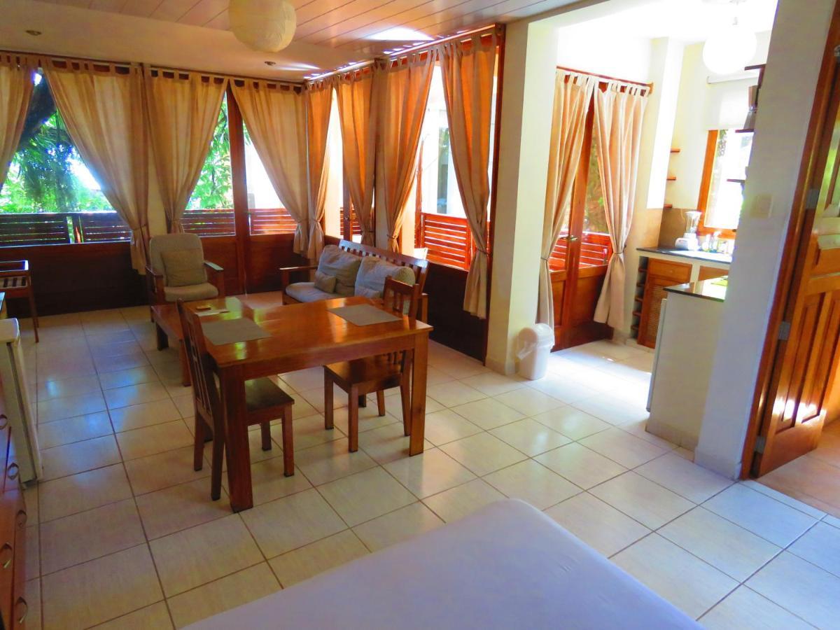Apartment Boulevard 251 Riverside