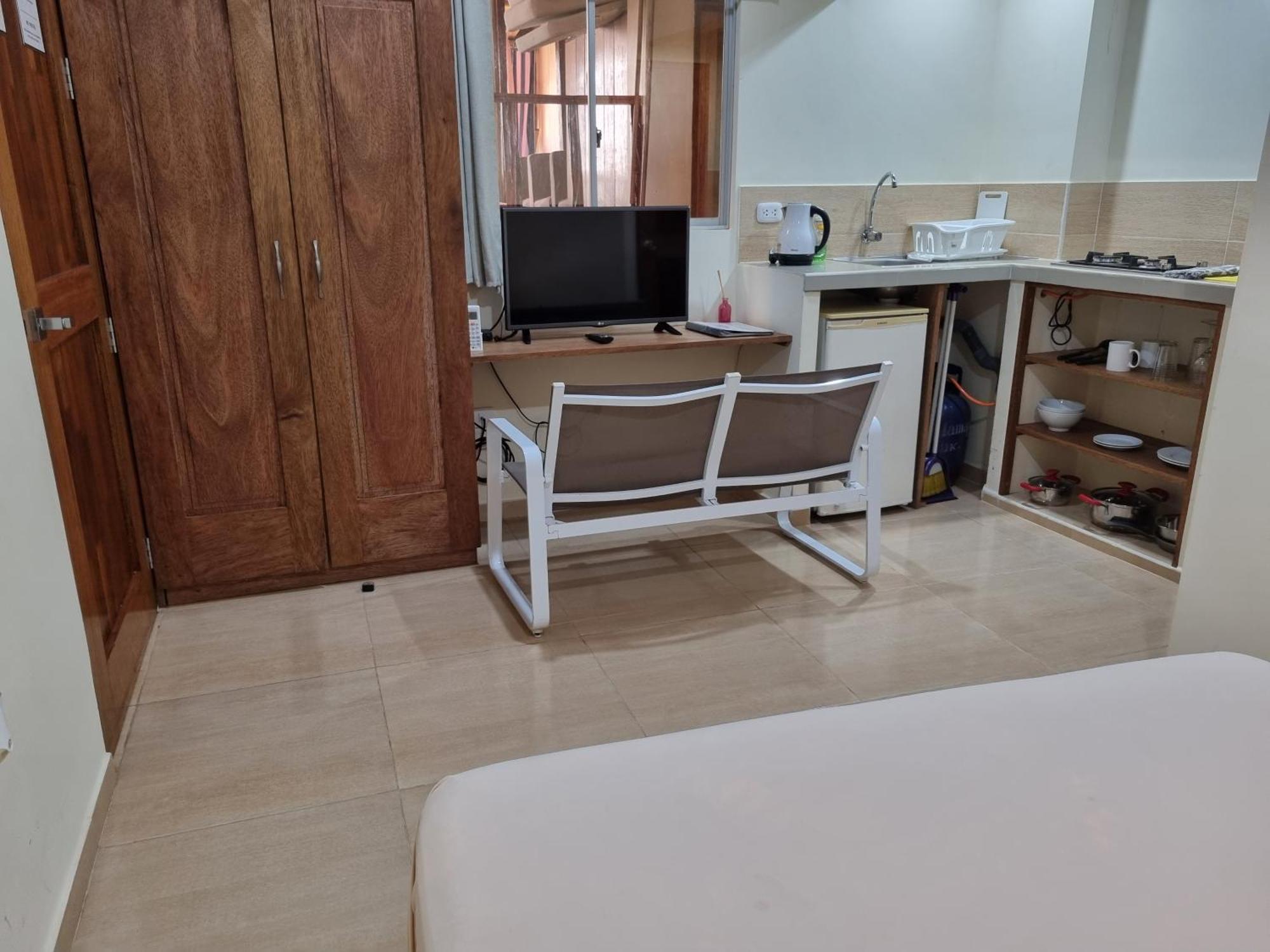 Apartment Boulevard 251 Riverside *